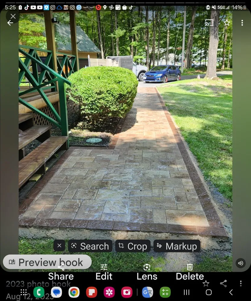 Top-rated lawn care service in Middletown, NY by Delgadillo Landscaping