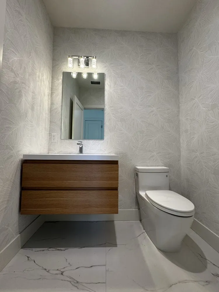 Custom lawn mowing service for residential properties across Redwood City, CA - Delgado Construction