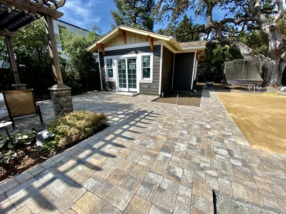 Top-rated yard cleanup service with custom design in Redwood City, CA by Delgado Construction