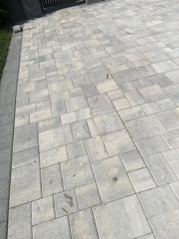 Trusted yard cleanup service experts serving Lawndale, CA - Delgados Landscape