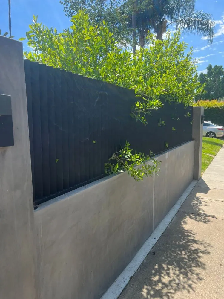 Professional yard cleanup service in Lawndale, CA - Delgados Landscape