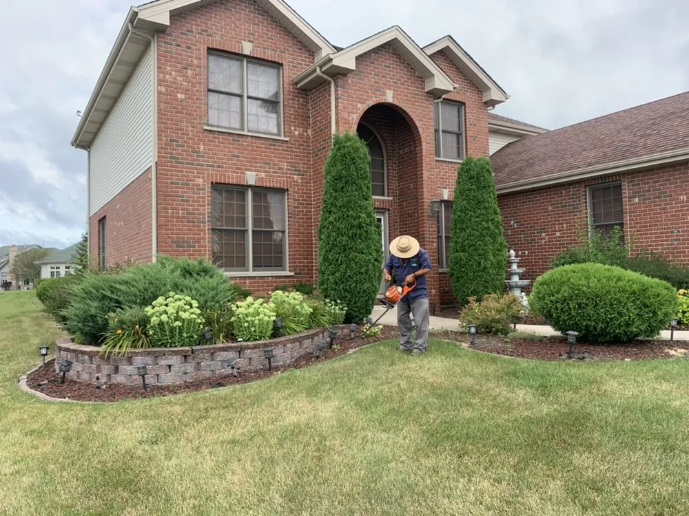Affordable lawn care service in Crete, IL by Delgado’s Lawn Care