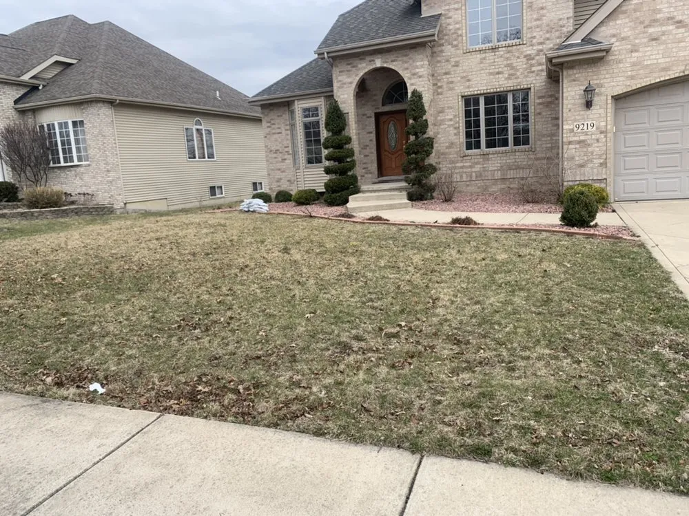 Expert yard maintenance in Crete, IL - Delgado’s Lawn Care