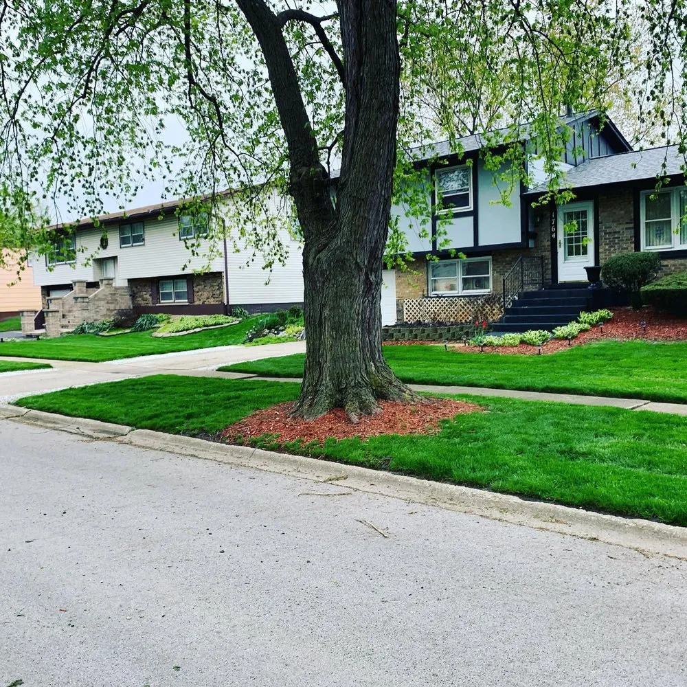 Local lawn care service in Crete, IL by Delgado’s Lawn Care