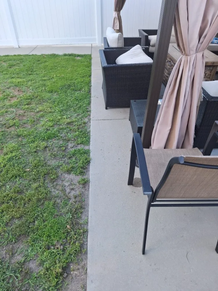 Top-rated residential landscaping in East Alton, IL - Delicate Lawncare