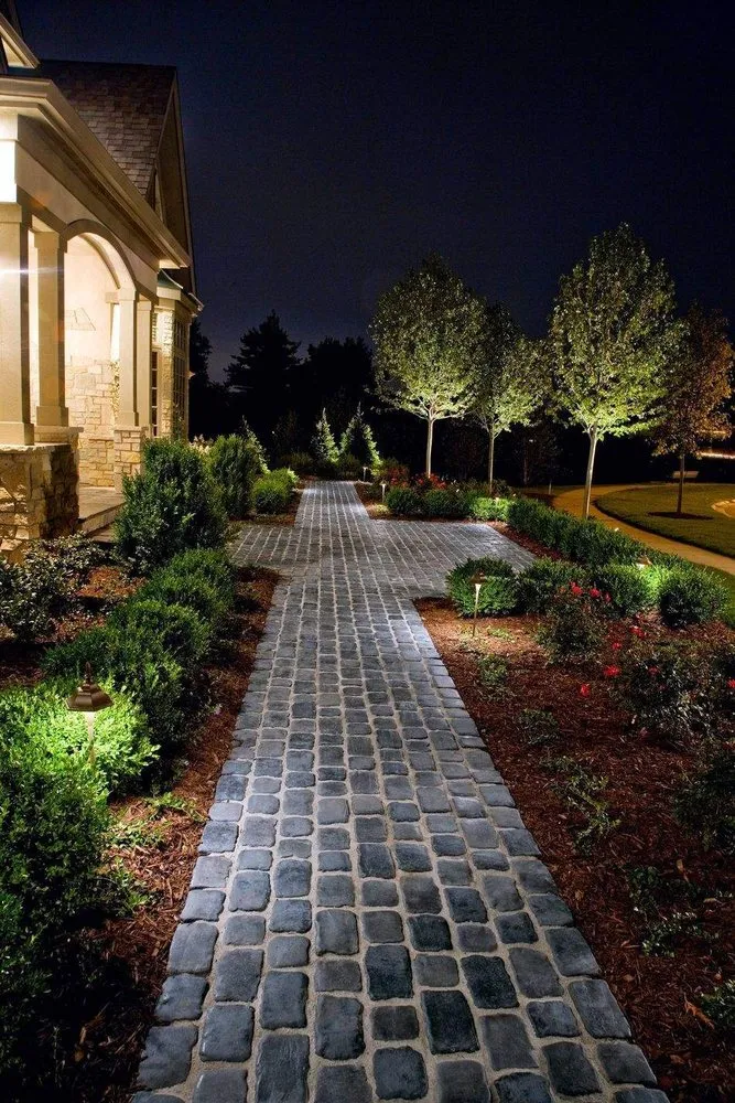 Reliable lawn care service experts serving Fort Worth, TX - Delight Landscape