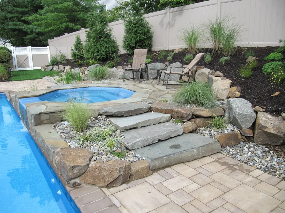 Professional lawn mowing service in Kinnelon, NJ - Dell Outdoor