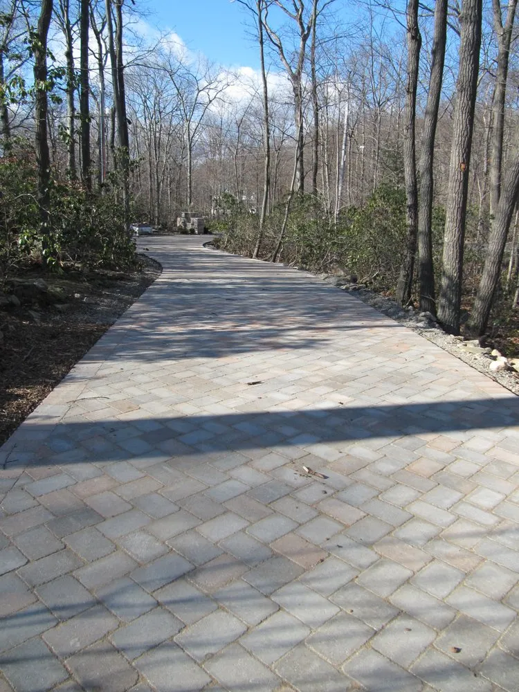 Professional landscaping services in Kinnelon, NJ - Dell Outdoor