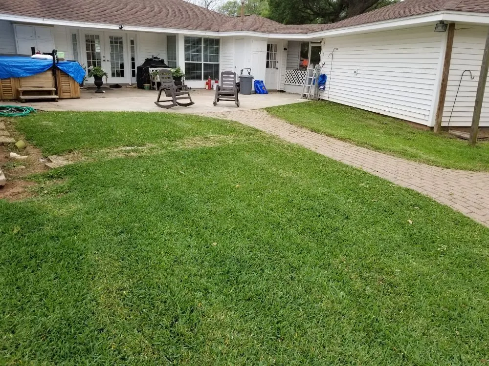 Reliable residential landscaping experts serving Richwood, TX - Dellers Lawn Care