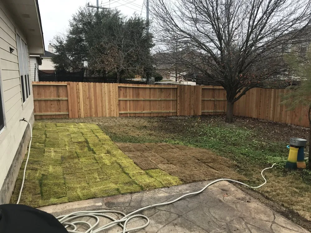 Top-rated lawn care service in San Antonio, TX by Dell’s Grass Farm