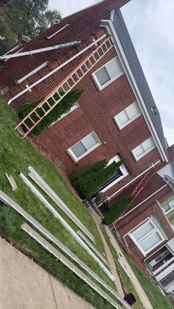 Custom yard maintenance for residential properties in Taylor, MI by Dell’s Gutters & Lawn Care