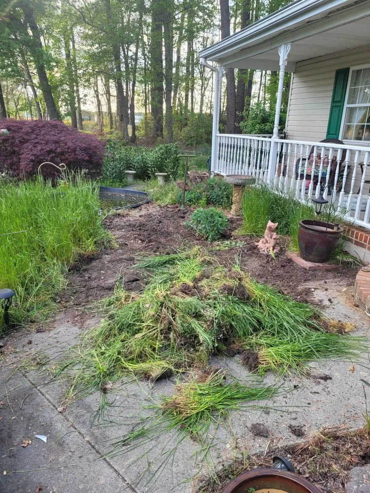 Professional residential landscaping in Willards, MD by Delmarva Landscaping an Property Management