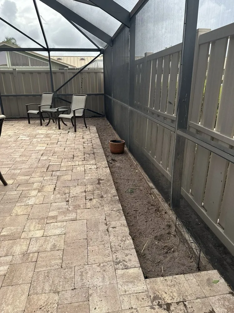 Expert yard cleanup service for homes in Stuart, FL by DeLongs Arbor Care