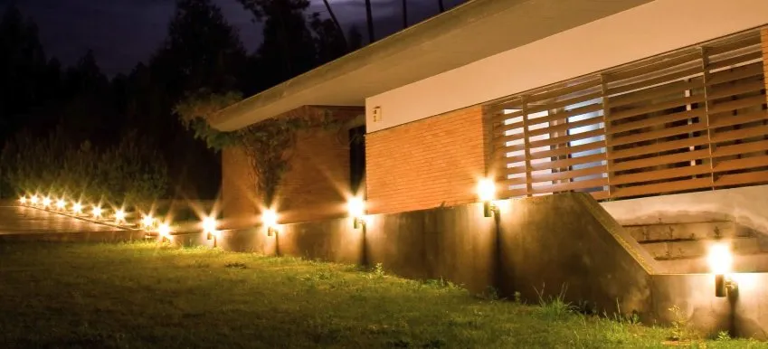 Reliable yard maintenance in Schenectady, NY - DeLorenzo Landscaping