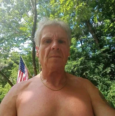 Del's Landscaping Logo