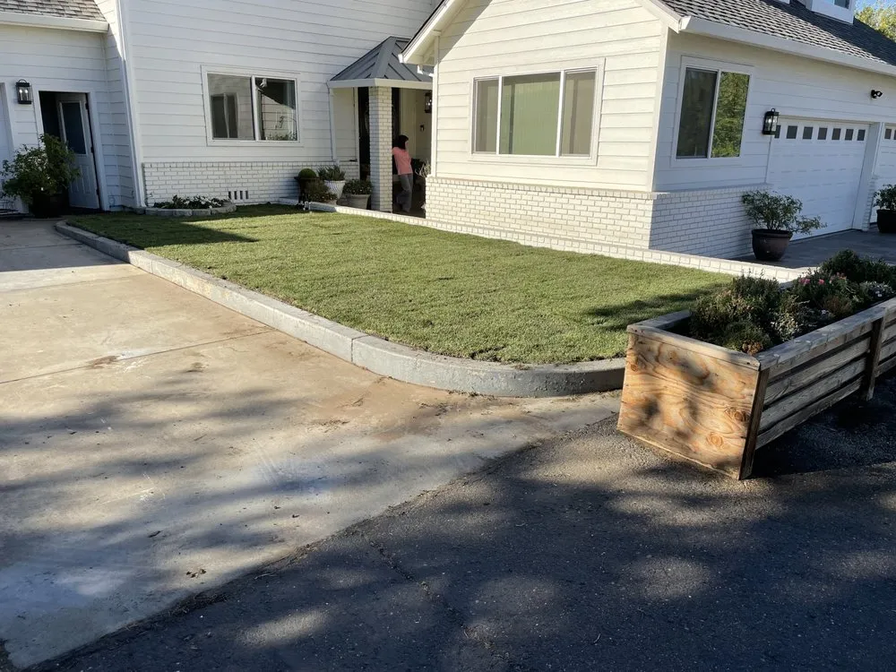 Local landscape design experts serving Stockton, CA - Delta Charlie Sod
