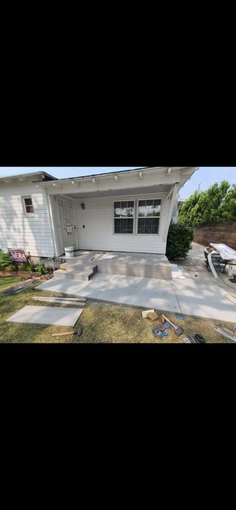 Professional landscaping services experts serving Los Angeles, CA - Delta Home Remodeling