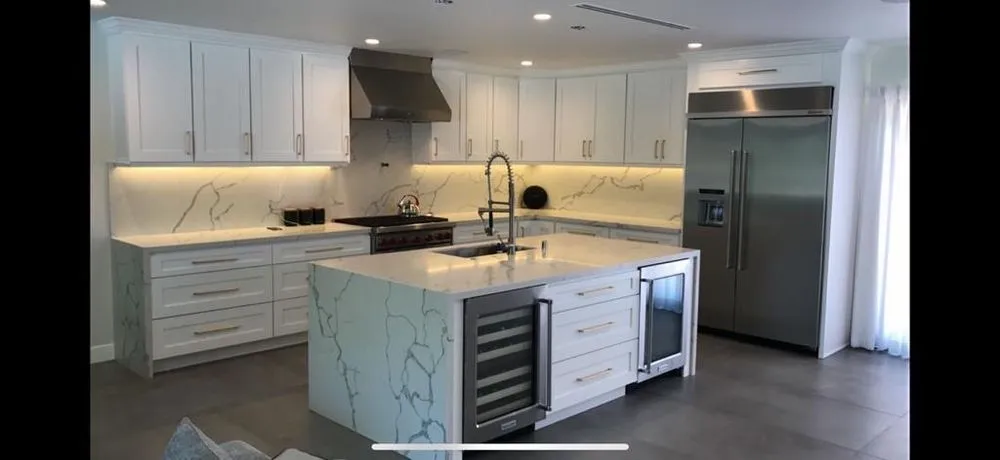 Professional yard cleanup service in Los Angeles, CA by Delta Home Remodeling