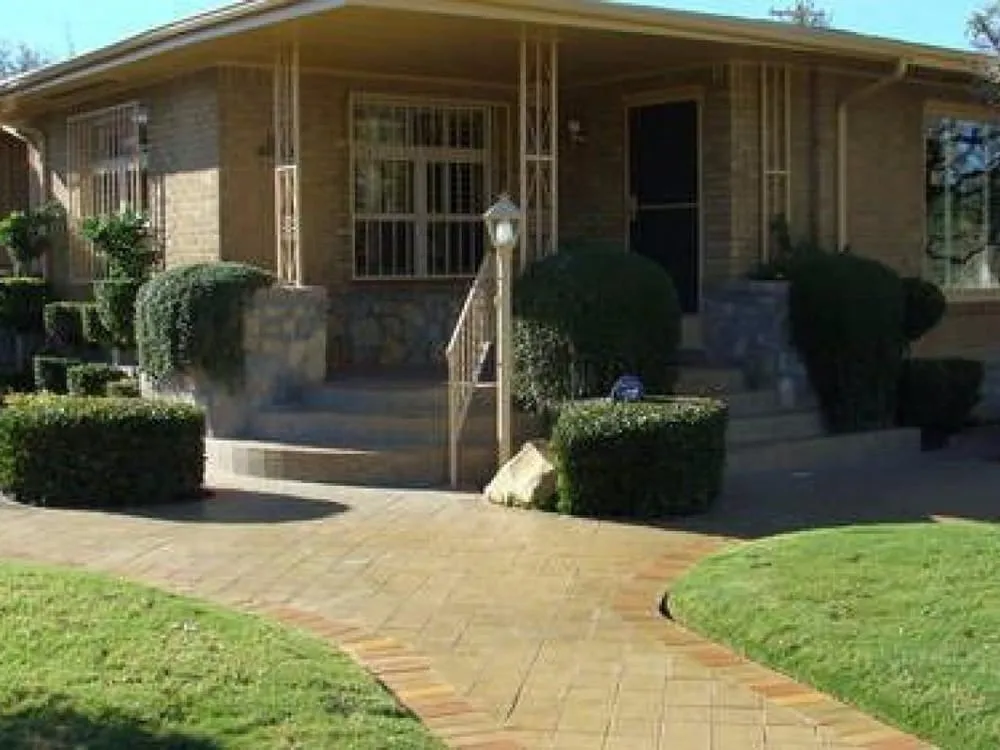 Top-rated outdoor landscaping with custom design in El Paso, TX by Delta Pest Control & Lawn Service