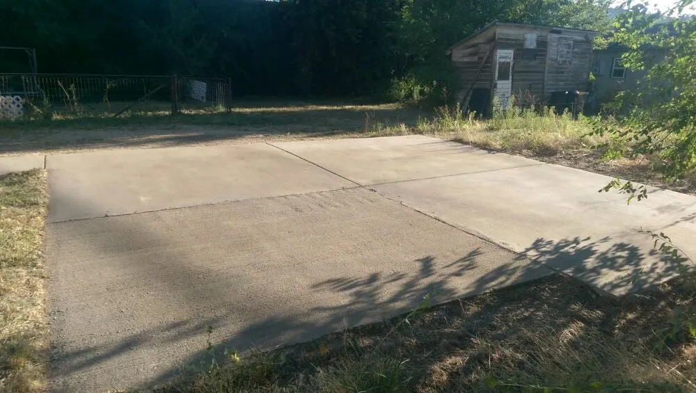 Top-rated garden landscaping for residential properties across Eaton, CO - Delucia Lawn Care