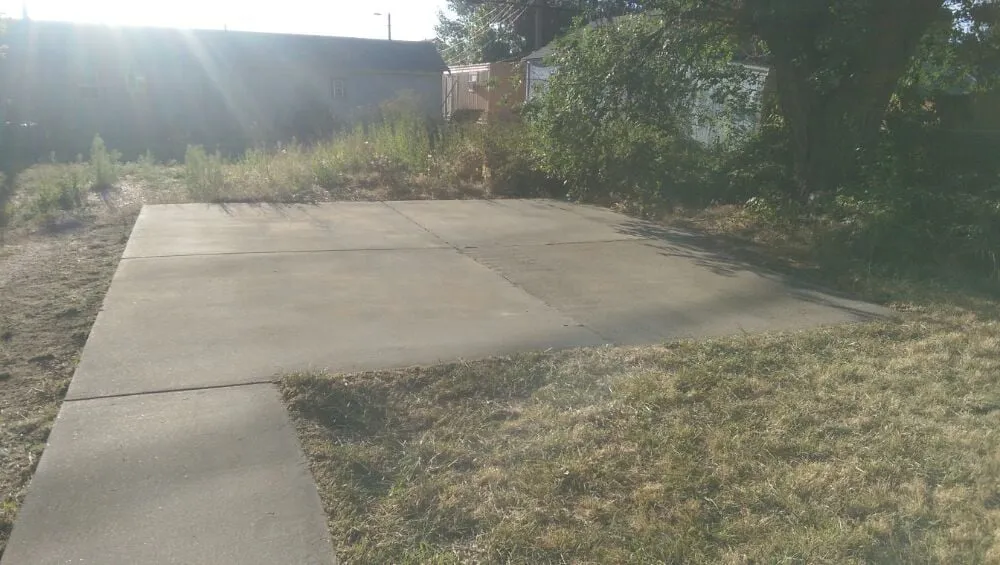 Top-rated garden landscaping in Eaton, CO - Delucia Lawn Care