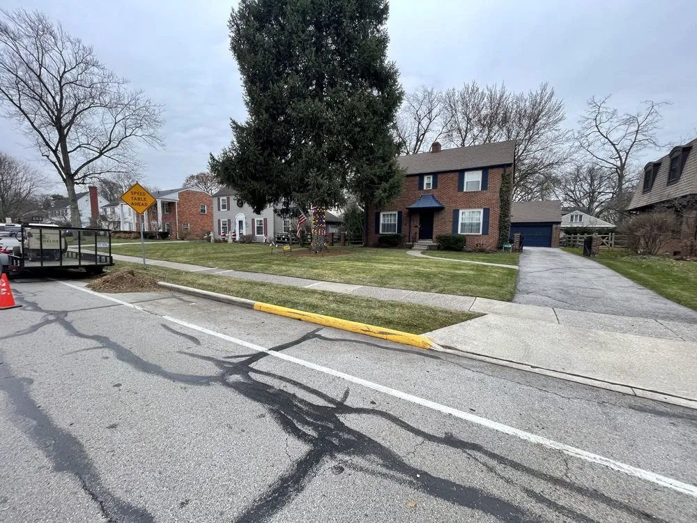 Professional landscaping services in Maumee, OH - Deluxe Lawn and Landscaping