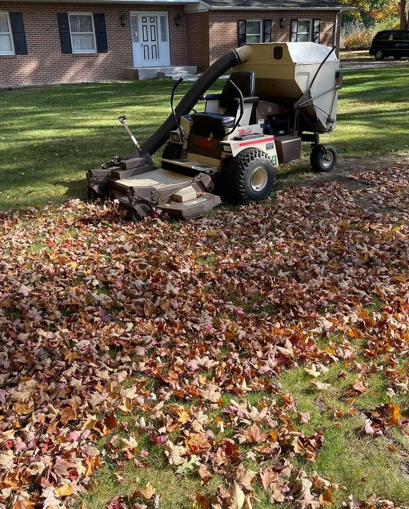 Professional outdoor landscaping experts serving Maumee, OH - Deluxe Lawn and Landscaping