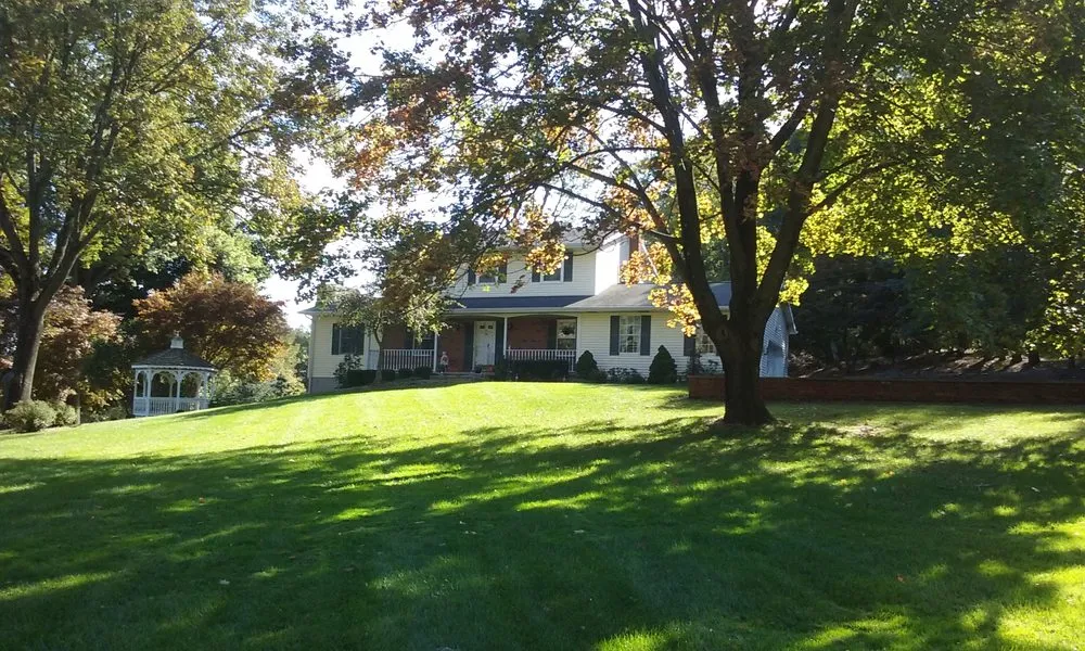 Affordable outdoor landscaping for beautiful yards in Cedar Knolls, NJ by Deluxe Lawns USA