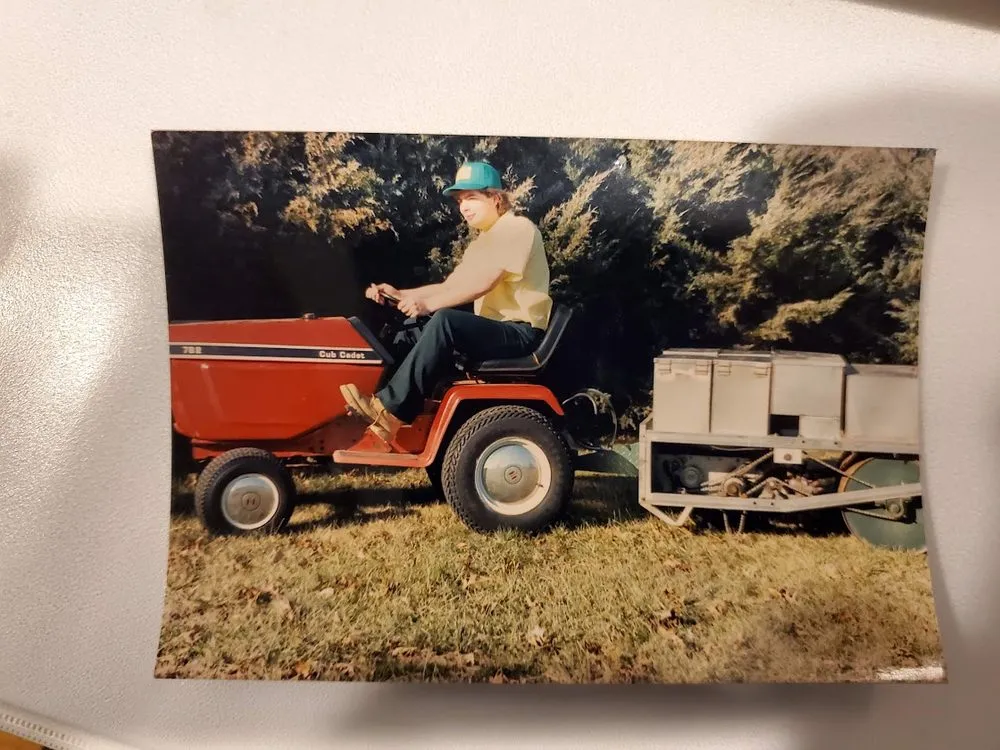 Affordable lawn mowing service for homes in Cedar Knolls, NJ by Deluxe Lawns USA