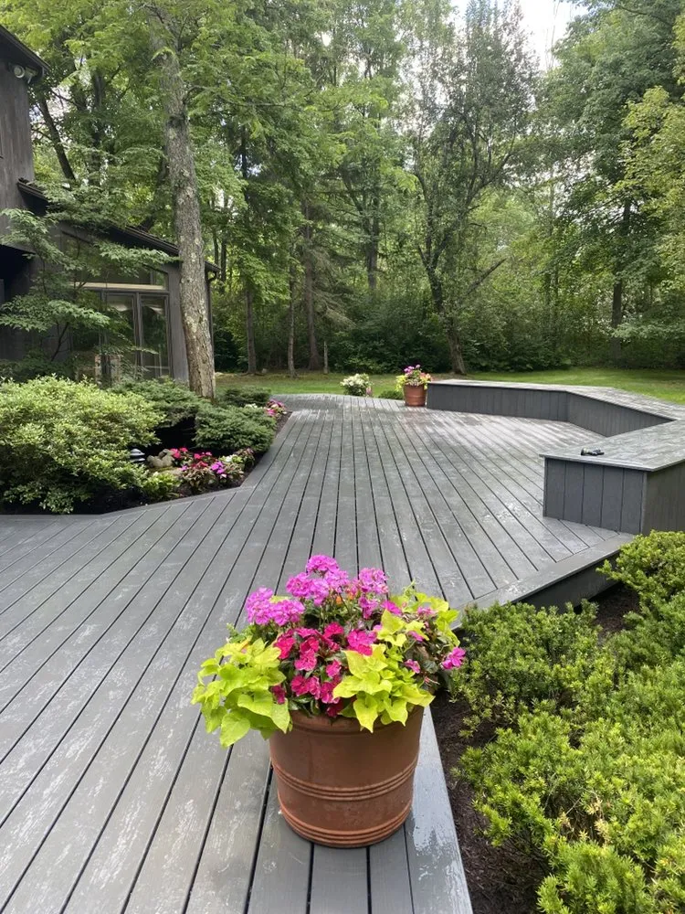 Local lawn care service in Wickliffe, OH by Deluxe Outdoor Services