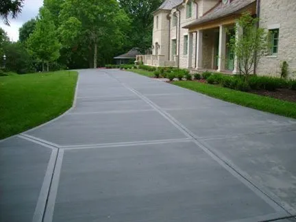 Expert landscape installation in Wickliffe, OH by Deluxe Outdoor Services