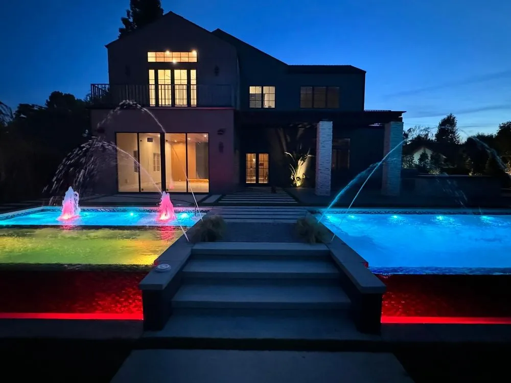 Professional yard cleanup service in Los Angeles, CA by Deluxe Pool