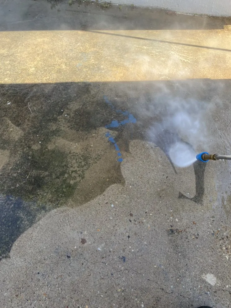 Trusted landscape design with custom design in Woodbridge, VA by Deluxe Power Wash & Lawncare