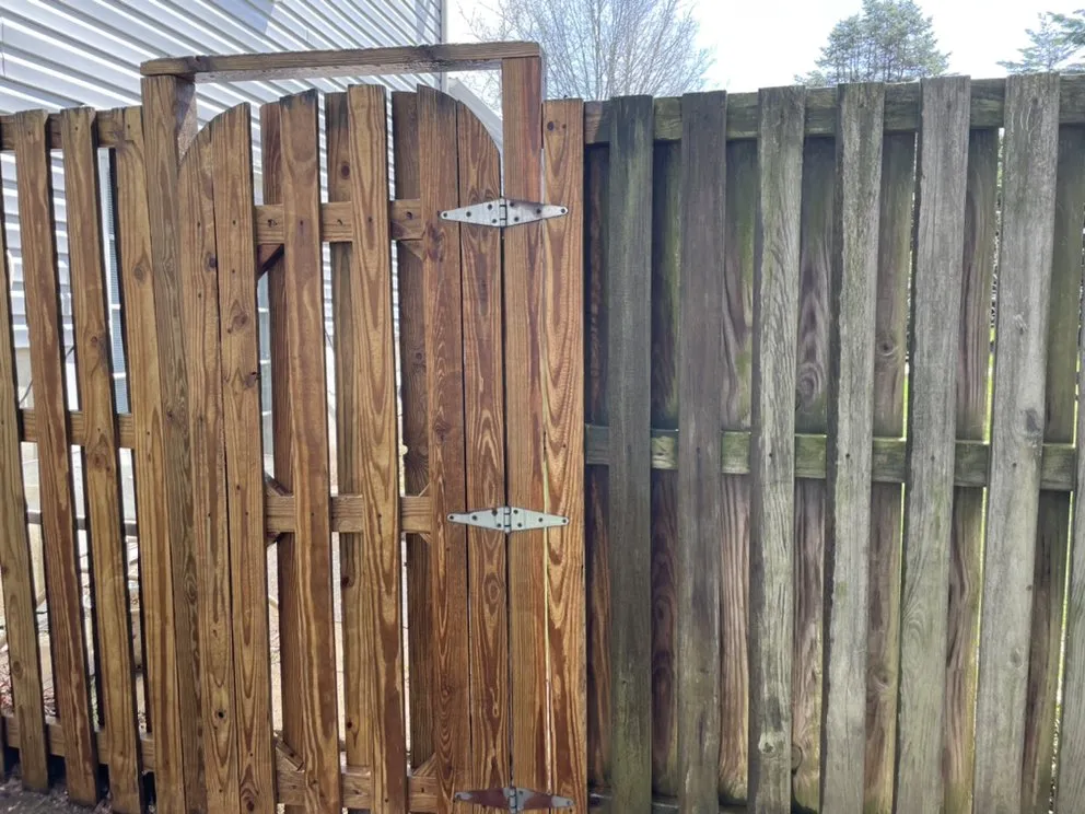 Reliable lawn mowing service in Woodbridge, VA - Deluxe Power Wash & Lawncare