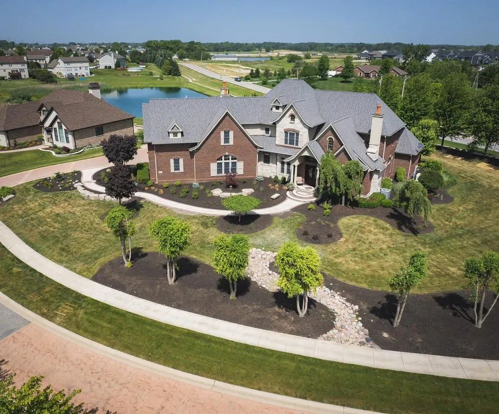 Reliable lawn care service for beautiful yards across Valparaiso, IN - DEM Lawn Maintenance