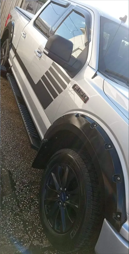 Trusted landscape design for homes across Fayetteville, NC - Demetrius Mobile Affordable Landscaping, & Car Detailing