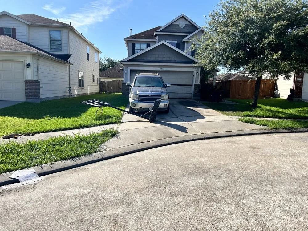 Local yard maintenance for beautiful yards across Humble, TX - Demicko Macon