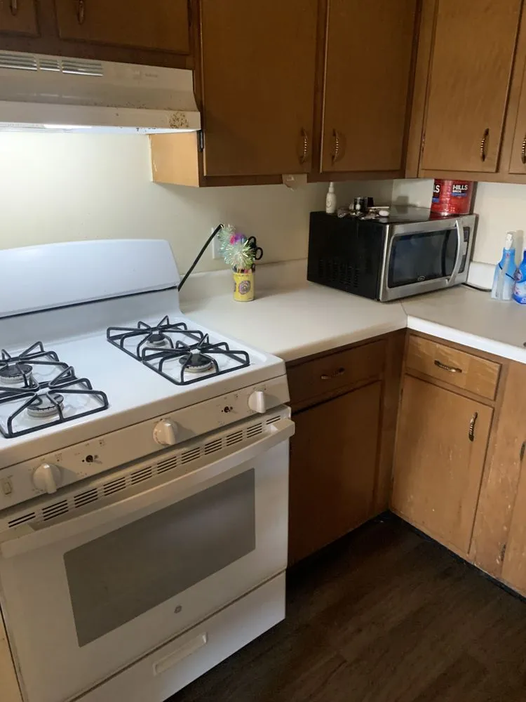 Top-rated outdoor landscaping for beautiful yards across Calumet City, IL - Demle’s Janitorial & Landscaping