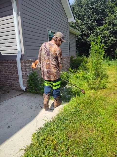 Local yard maintenance in Good Hope, AL by Demoss Property Preservation