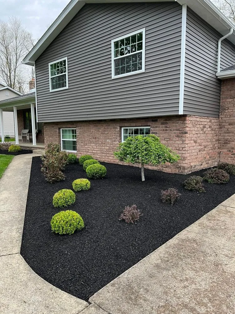 Affordable landscaping services in Youngstown, OH by Dempsey Landscape Services