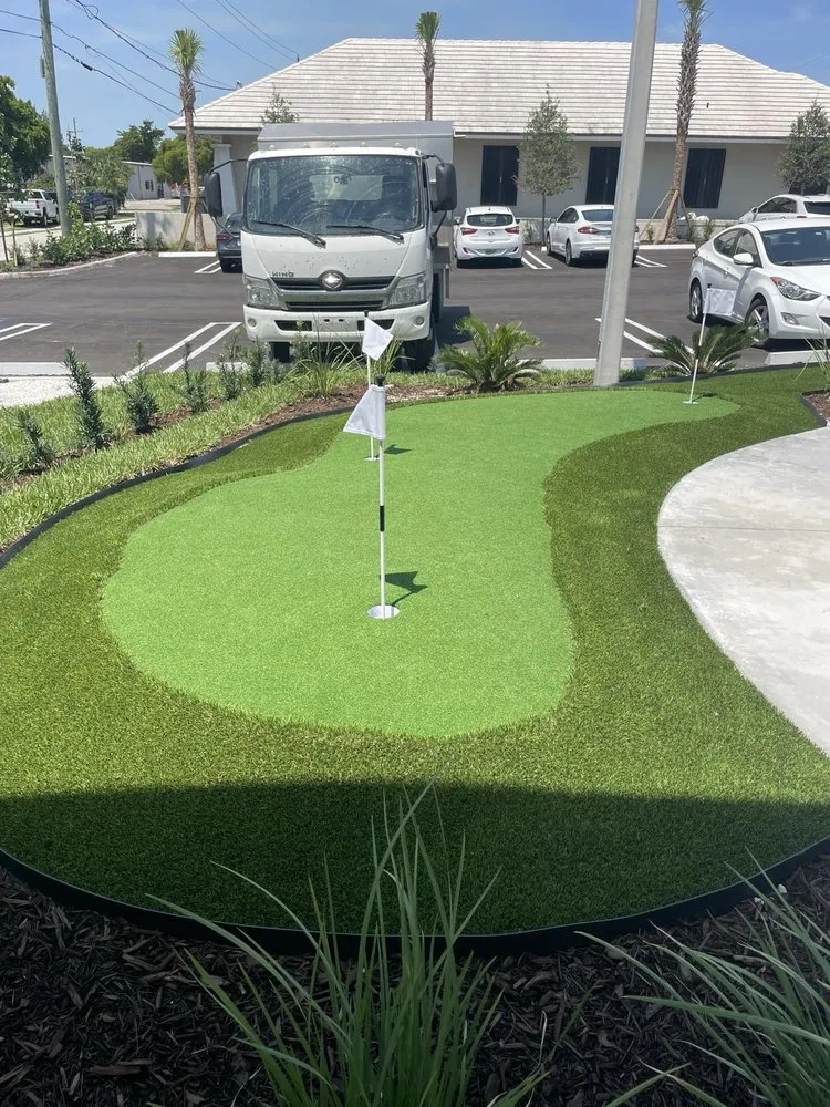 Affordable outdoor landscaping in West Palm Beach, FL - Den & Will Synthetic Turf