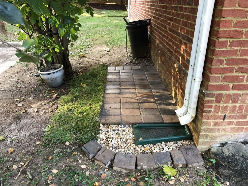 Expert yard cleanup service in Chantilly, VA by Denis Landscaping