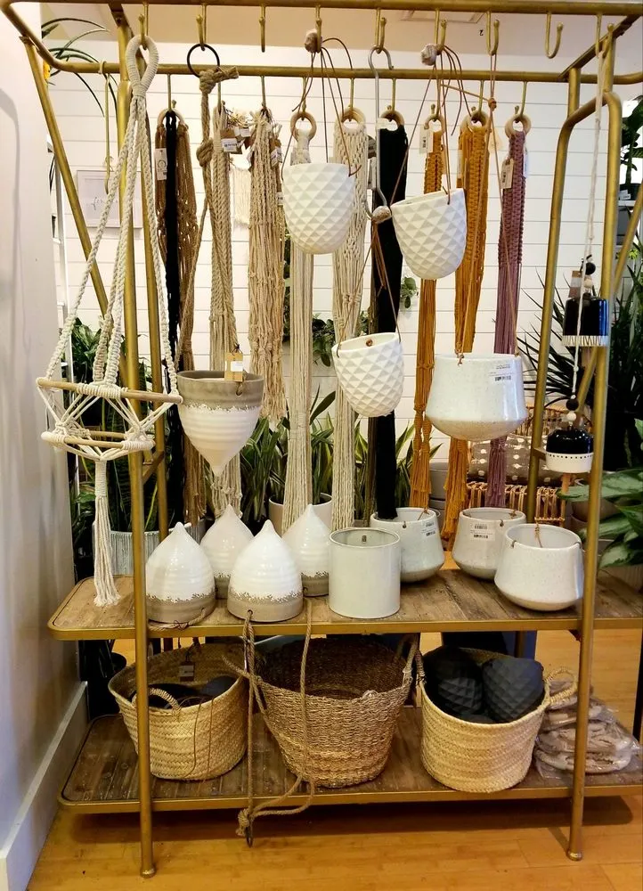 Expert landscape design in Tigard, OR by Dennis' 7 Dees Urban Plant Shop