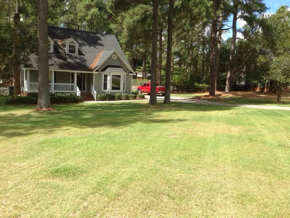 Affordable garden landscaping for homes in North Augusta, SC by Dennis Lawn Care
