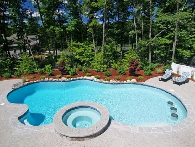 Affordable landscaping services experts serving Watertown, CT - Dennis masonry