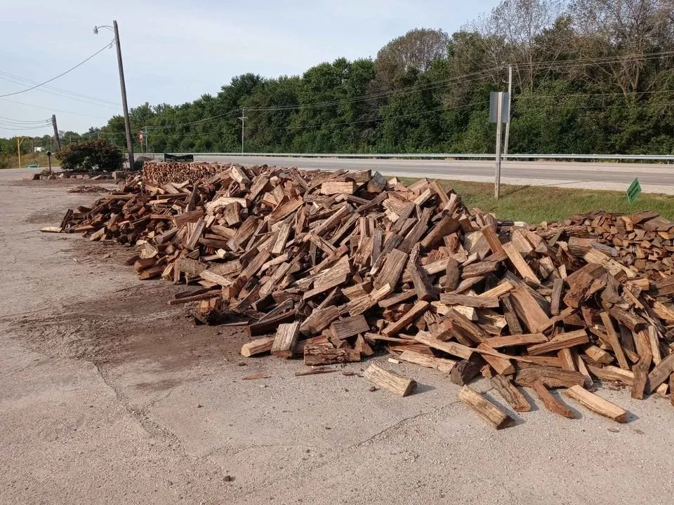 Affordable outdoor landscaping in North Pekin, IL - Dentino Lawn Designs