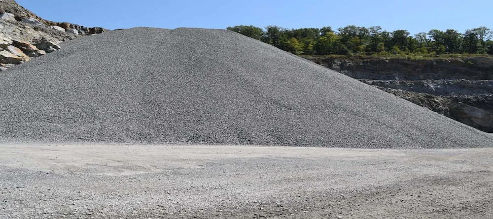 Top-rated yard cleanup service in North Pekin, IL by Dentino Lawn Designs