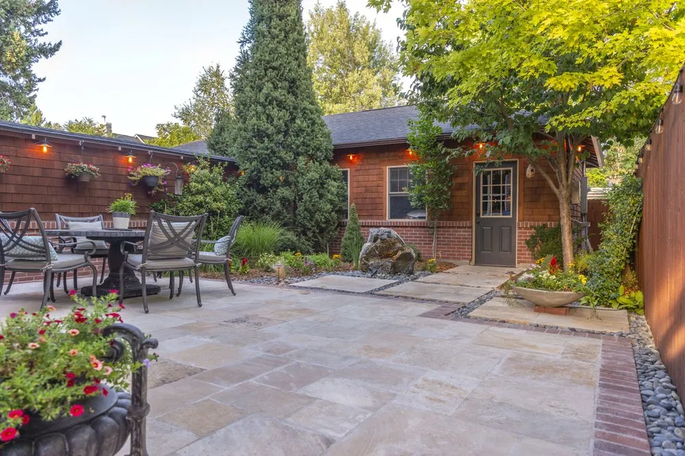 Expert garden landscaping experts serving Denver, CO - Denver Landscapes