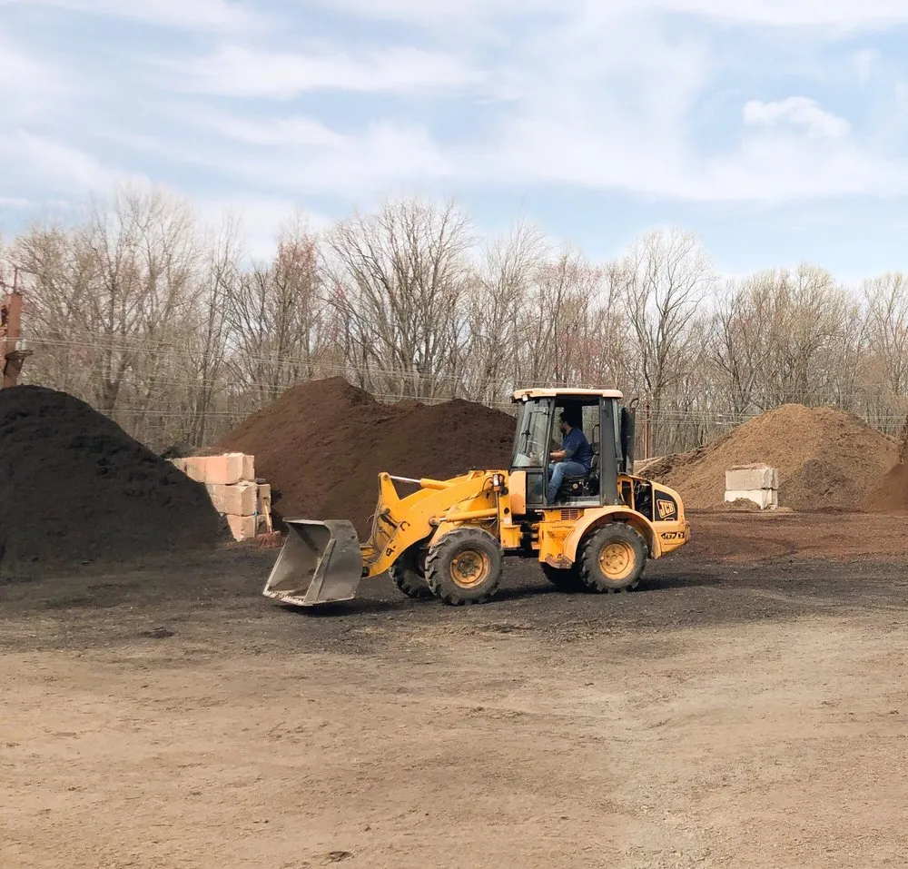 Top-rated yard cleanup service in Denville, NJ - Denville Landscape Supply