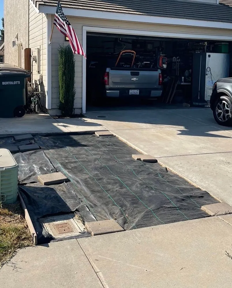 Professional yard maintenance in Salida, CA by Deo Gloria Lawn Care